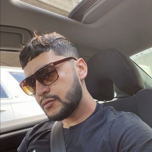 Meet your Posher, Selvin